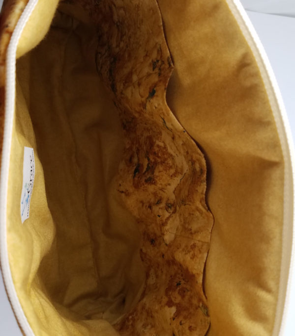 Galaxy Crossover - view inside