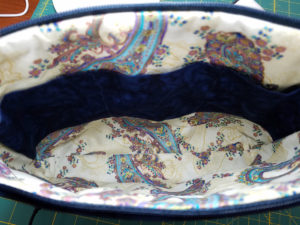 Crossbody LaScala,, inside view