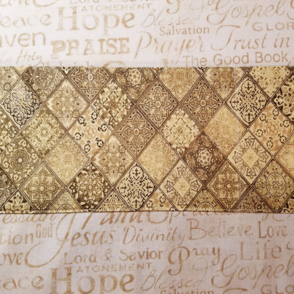 Majesty Crossbody